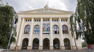 Národní divadlo moravskoslezské hrálo před sto lety poprvé