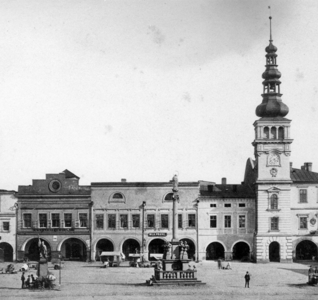 Autor návrhu staré radnice by včera oslavil 194 narozeniny