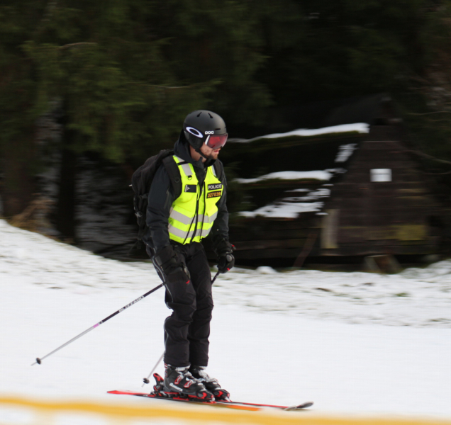 Policisté operují taky na horách, tak jezděte bezpečně!